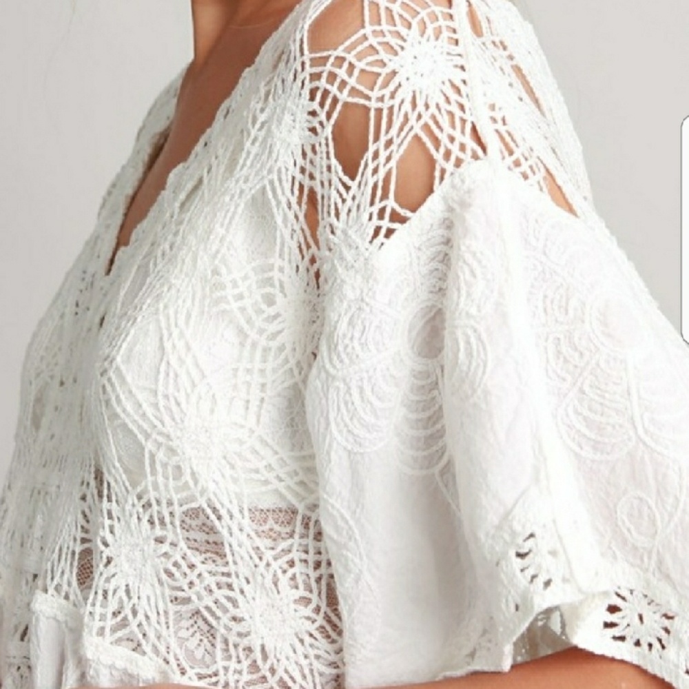 5/$30 BOHO Chic Embroidered Crochet Top - Picture 2 of 6